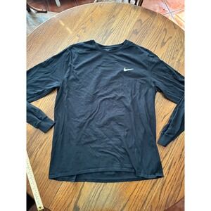 Nike Mens XL Black Long Sleeve Graphic Tee Shirt Athletic Cut Swoosh Logo